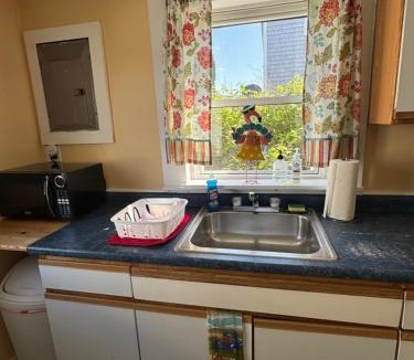 Hampton House | Beach Cottage on North Beach