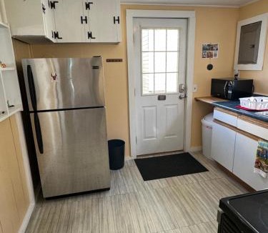 Hampton House | Beach Cottage on North Beach