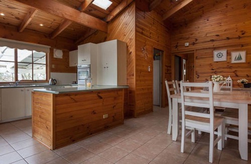 Capel Sound House | BEACH COTTAGE RETREAT