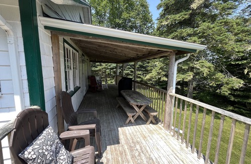 Hubbards Cabin | Beach Cottage - Spruce Grove - Hubbards Beach