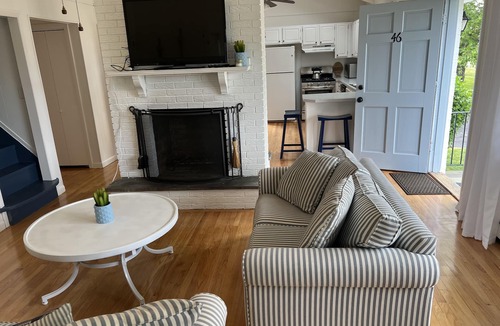 Misquamicut Cottage | Beach Cottage