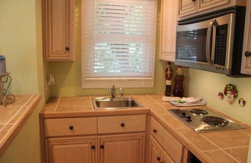 Saint Simons Island Cottage | Beach Cottage with Heated Spa & Private Pool-Pet Friendly