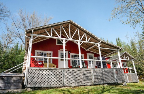 Hubbards Cabin | Beach Cottage - White Birches - Hubbards Beach
