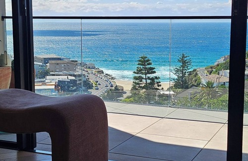 Bondi Apartment | BEACH, COZY, PERSONAL