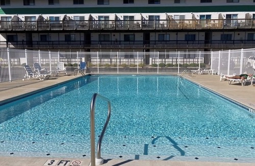North Ocean City Condo | Beach Days & Bay Sunsets. Your Easy OCMD Escape! Raffles Unit 339 N