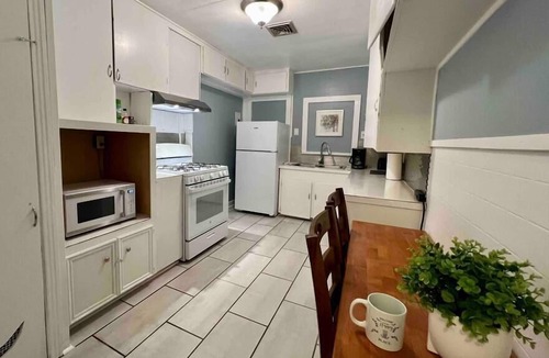 Del Mar House | Beach/Downtown Heritage Home, Laundry/Desk