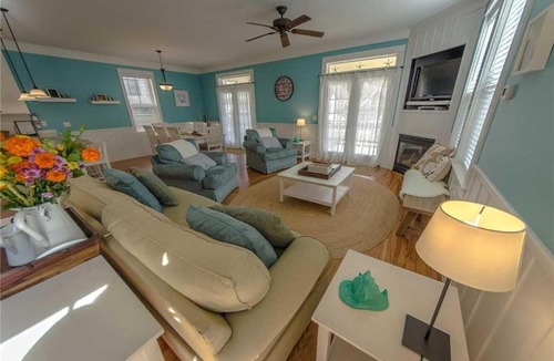 Olivia Beach House | Beach Dreams OB Three-Bedroom Home