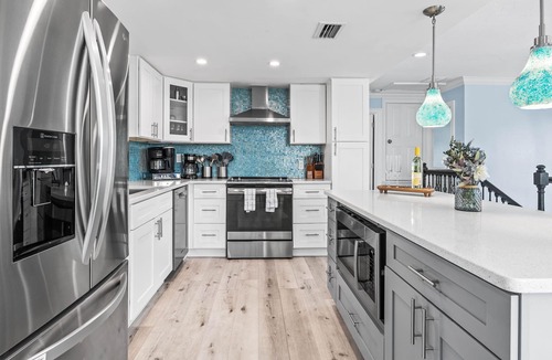 Indian Rocks Beach House | Beach Escape - Private Pool - Walk to the beach