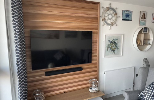 Ramsgate Condo | Beach Flat - Holiday Accommodation - Ramsgate, Thanet