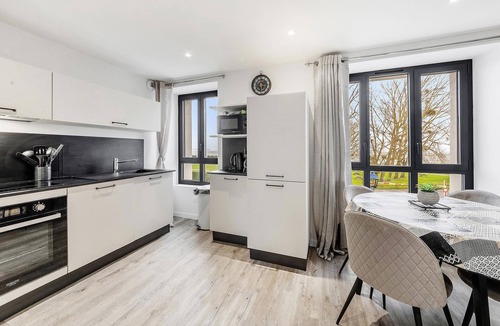 Saint-Benoit-des-Ondes Apartment | Beach front apartment