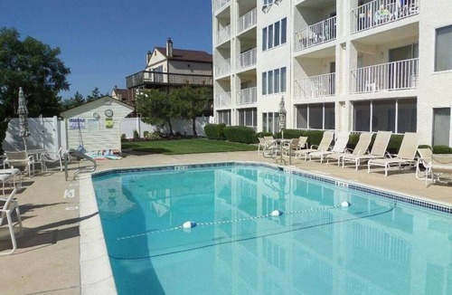 Southend Condo | Beach Front, 1st Floor Condo with Pool and Direct Beach Access