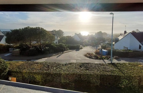 Clohars-Carnoet Apartment | Beach front apartment in Clohars Carnoet