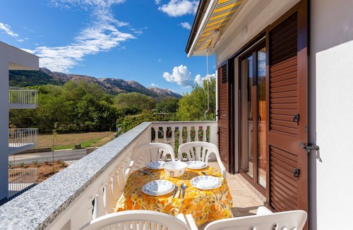Jurandvor Apartment | Beach front apartment in Jurandvor