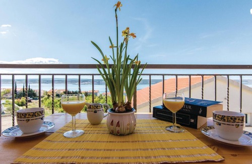 Maslenica Apartment | Beach front apartment in Maslenica