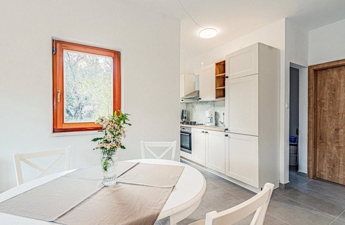 Kneza Apartment | Beach front apartment in Kneze with WiFi