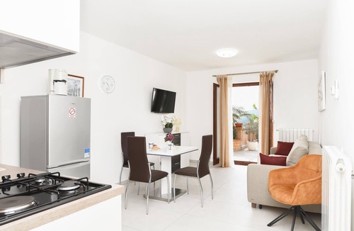 Rabac Apartment | Beach front apartment in Rabac with WiFi