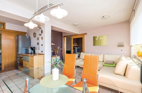 Sarsoni Apartment | Beach front apartment in Rijeka with WiFi
