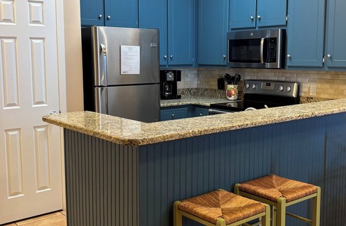 Dauphin Island Condo | Beach Front, Beach/Gulf View, 2 Pools, Stylish, Comfortable & Relaxing