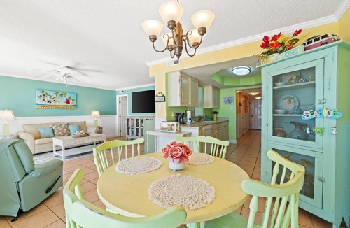 Gulf Lagoon Beach Condo | BEACH Front Condo! Stay right on the Sand! PW107
