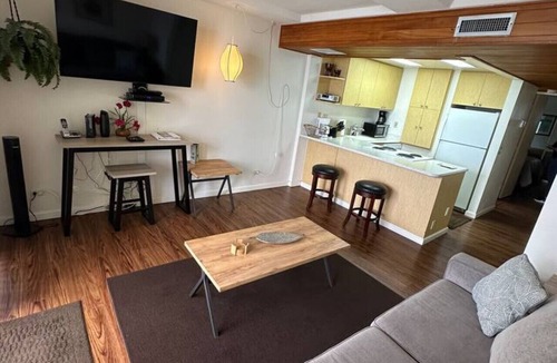 Makaha Apartment | Beach Front Condo - Makaha