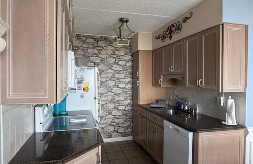 Sea Isle City Condo | Beach Front Condo with Fantastic Views