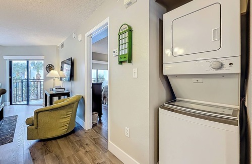 Belle Vista Condo | BEACH FRONT CONDO HIGHLY RATED SPRING & SUMMER DATES AVAILABLE NOW !