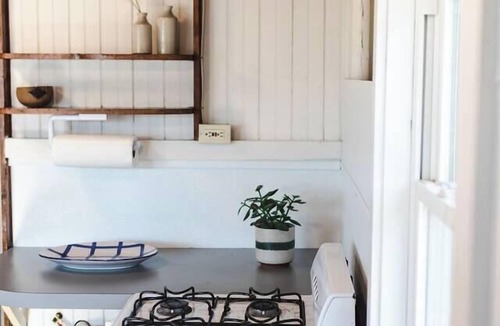 Matunuck Cabin | Beach Front Cottages