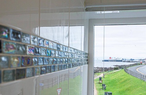 Brodick Apartment | Beach Front Flat, Brodick