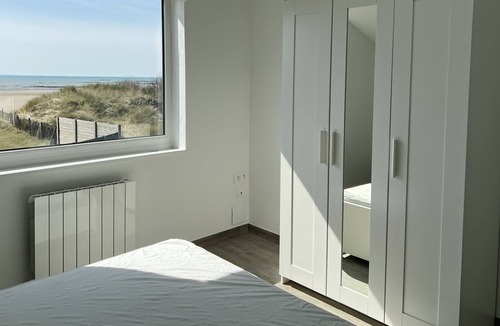 Lindbergh Plage House | Beach front property, Sea views!