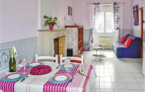 Hirel Apartment | Beach Front Apartment