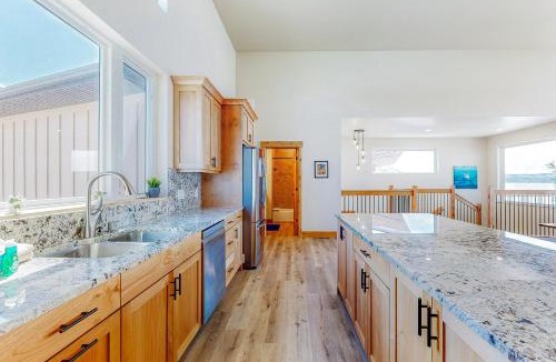 Laketown House | Beach Front Haven