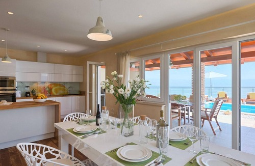 Donji Kraj House | Beach front home in Moscenicka Draga