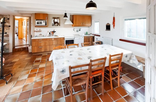 Plouguerneau House | Beach front home in Plouguerneau with WiFi