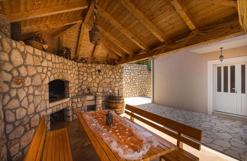 Dubrovnik House | Beach front home in Zaton Veliki