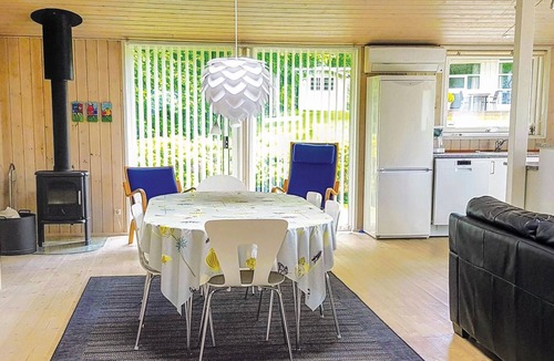 Aabenraa House | Beach front home in Aabenraa with sauna