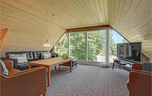 Vedelshave House | Beach Front Home In Asperup With Sauna