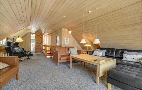 Vedelshave House | Beach Front Home In Asperup With Sauna