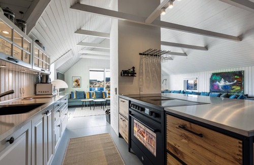 Blavand Strand House | Beach front home in Blåvand with sauna