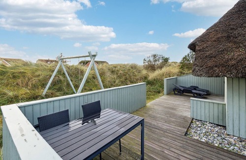 Blavand Strand House | Beach front home in Blåvand with sauna
