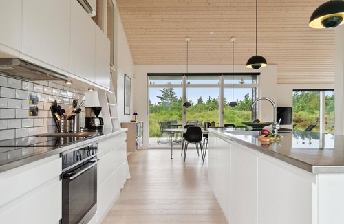 Slette Strand House | Beach front home in Fjerritslev with WiFi