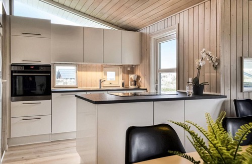 Bjerregard Strand House | Beach front home in Hvide Sande with sauna