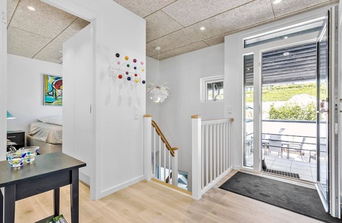 Egsmark Strand House | Beach front home in Ebeltoft with sauna