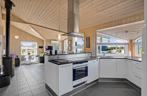 Bork Havn House | Beach front home in Hemmet with sauna