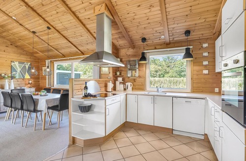 Bork Havn House | Beach front home in Hemmet with sauna