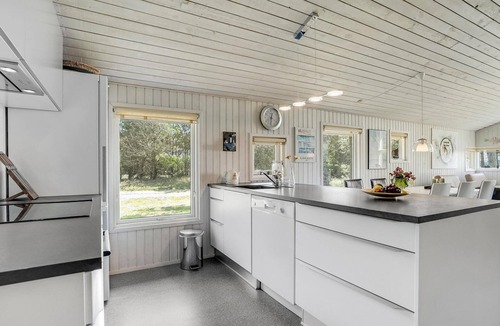 Grønhøj House | Beach front home in Løkken with sauna