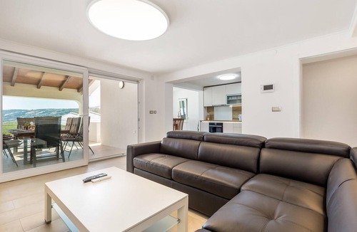 Lopar House | Beach front home in Lopar