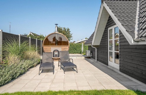 Tørresø House | Beach front home in Otterup with sauna