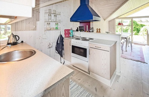 Jørgensø House | Beach front home in Otterup with sauna