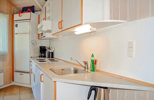Grønninghoved Strand House | Beach front home in Sjølund with sauna