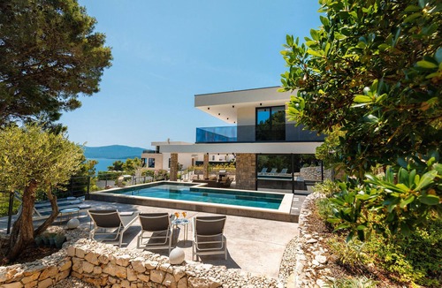 Komarna House | Beach front home in Slivno with house sea view